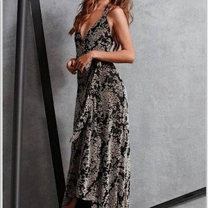 Dress the Population Erica Velvet Wrap Dress NWOT